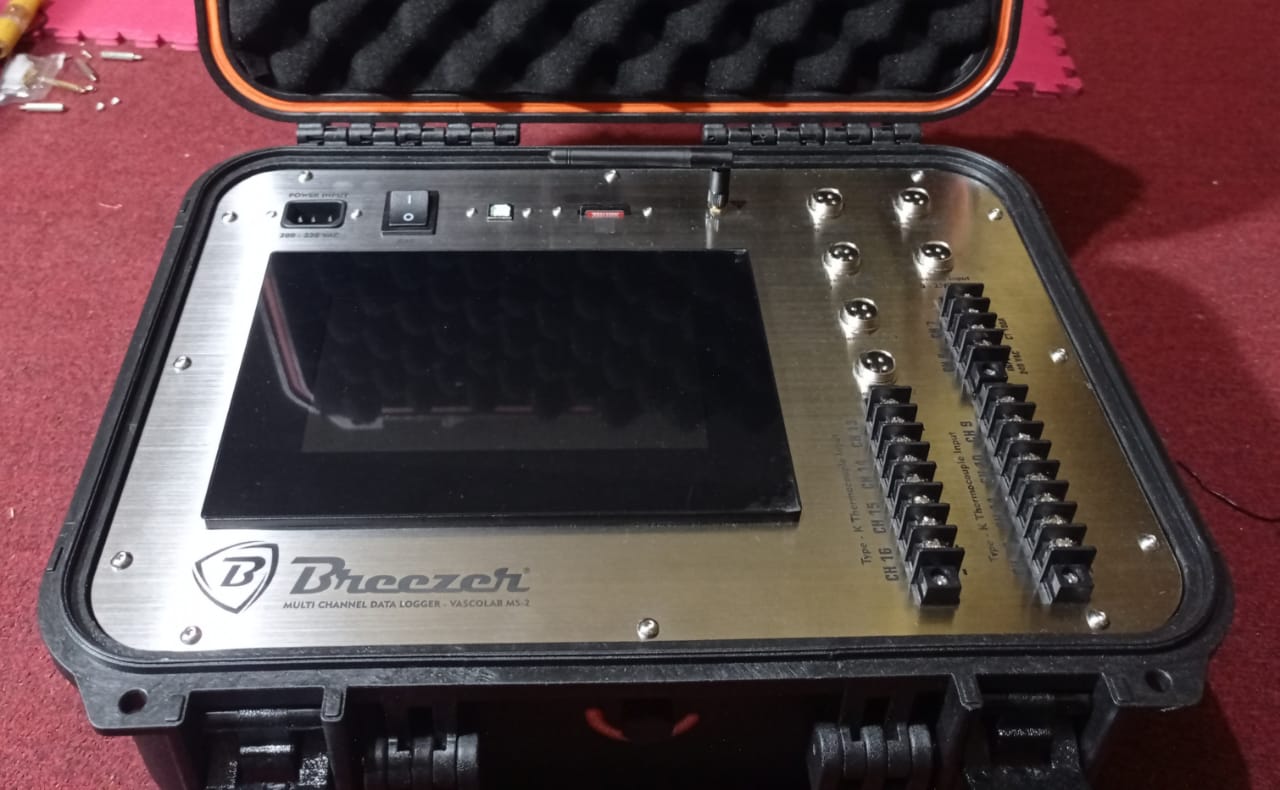 VSCLAB AD-16C 16 Channel Custom Datalogger